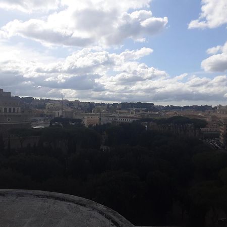 San Pietro Garden House Apartment Rome Bagian luar foto